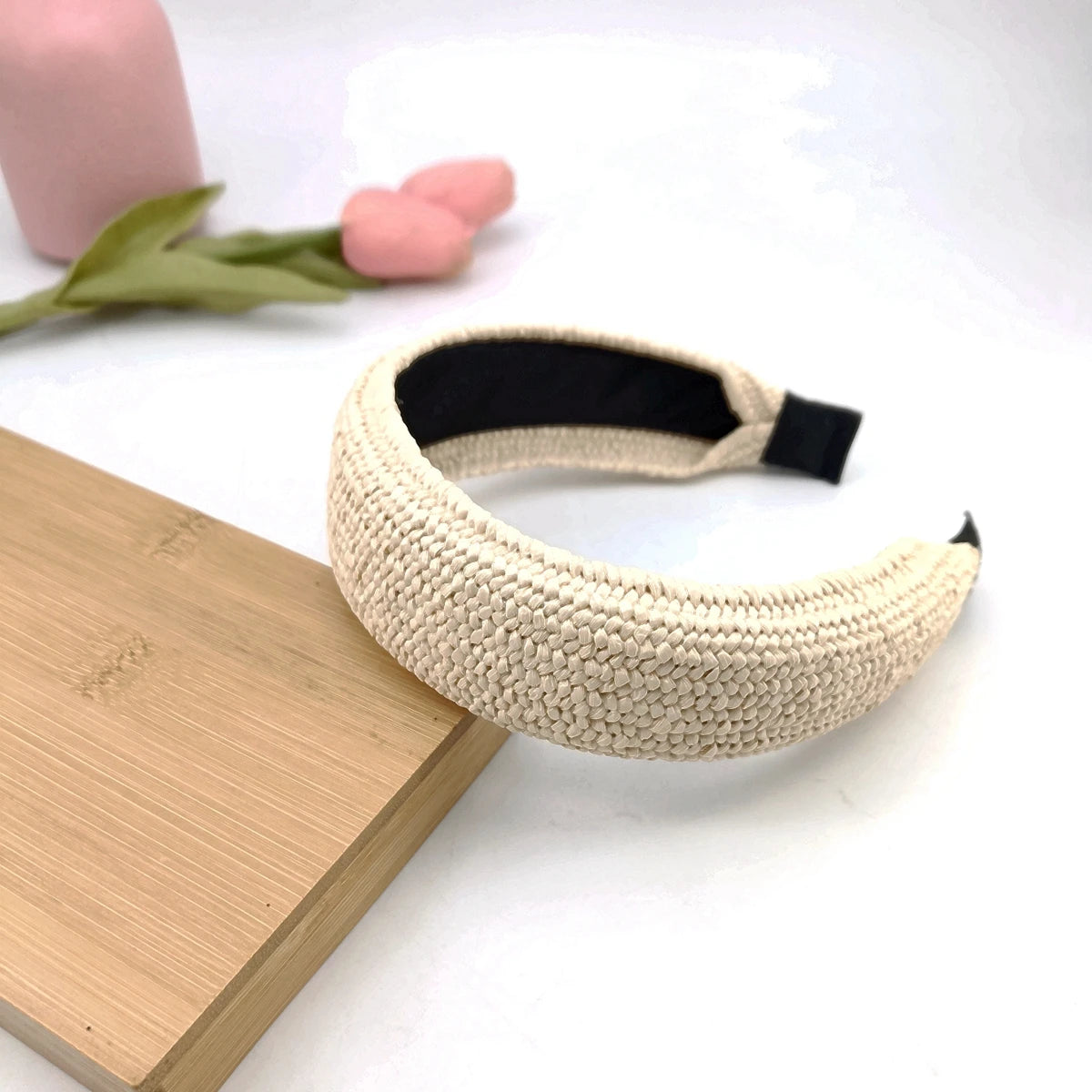 Eleganter Breiter Geflochtener Stroh-Haarreif für Damen – Modisches Schlichtes Haarband für Sommer Urlaub Strand & Alltagsstyling