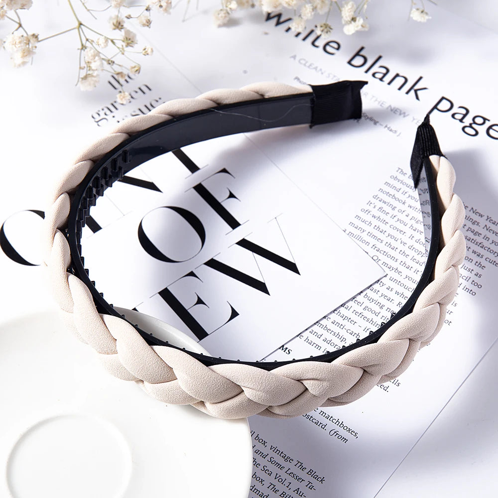 Modischer Einfarbiger Geflochtener Haarreif für Damen – Breites Gewebtes Rutschfestes Haarband für Alltag Casual Styling & Elegante Haaraccessoires