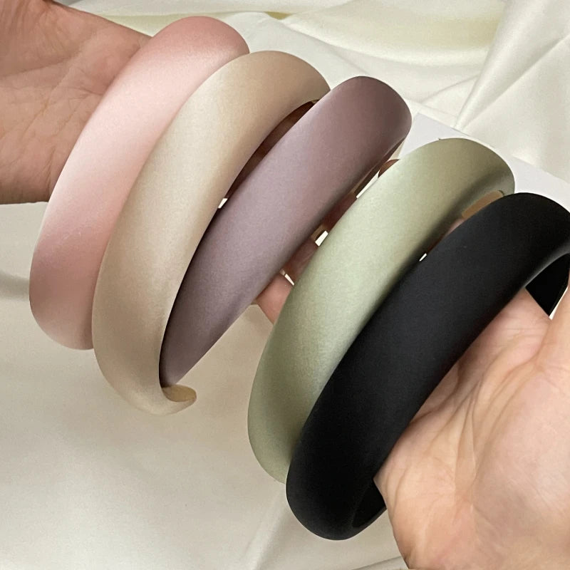 Modischer Satin-Seiden Sponge Haarreif für Damen – Elegantes Gepolstertes Haarband für Alltag Casual Styling & Fashion Accessoires