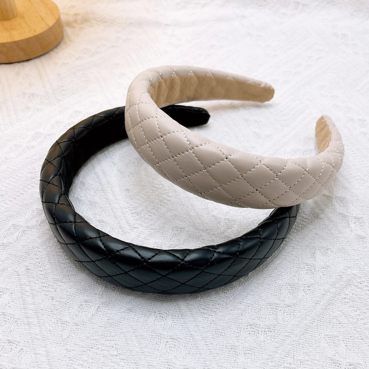 Modischer PU-Leder Haarreif für Damen – Einfarbiges Casual Turban Haarband für Reise Alltag Styling & Haaraccessoires