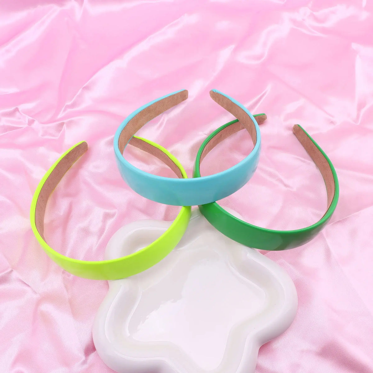 Bunter PU-Haarreif für Damen – Leuchtend Einfarbiges Weiches Elastisches Haarband für Alltag Casual Fashion & Haarstyling
