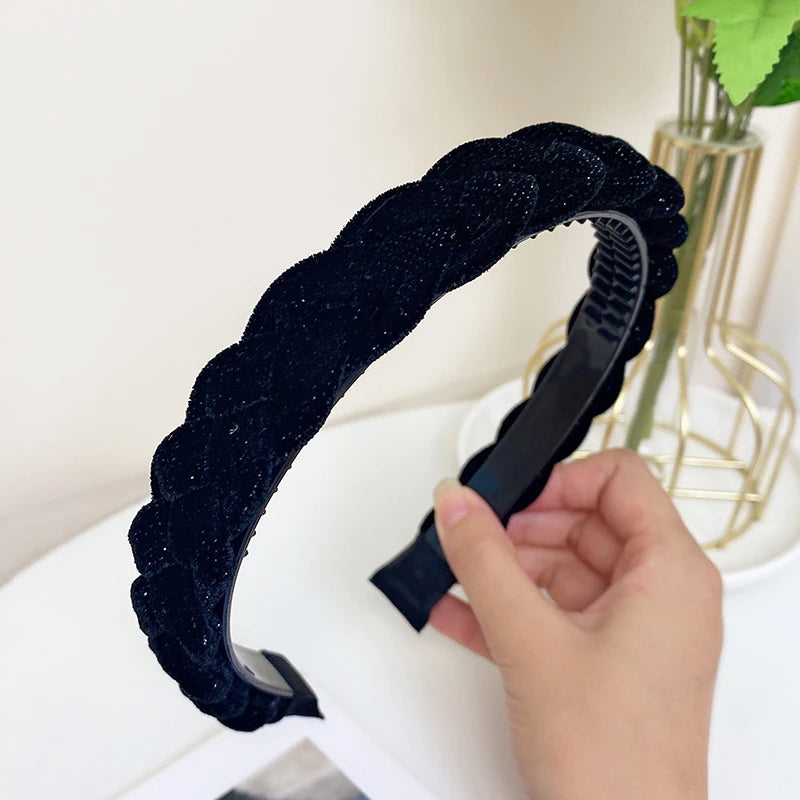 Geflochtener Samt-Haarreif – Eleganter Retro Glänzender Rutschfester Damen-Haarreif für Herbst Winter & Alltagsstyling